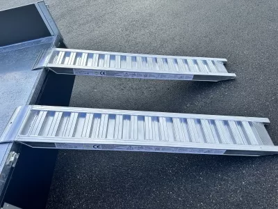 Rampe de chargement aluminium 2 m
