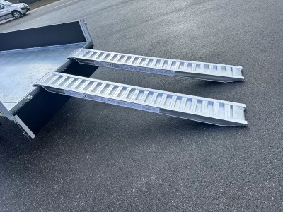 Rampe de chargement aluminium 2,5 m
