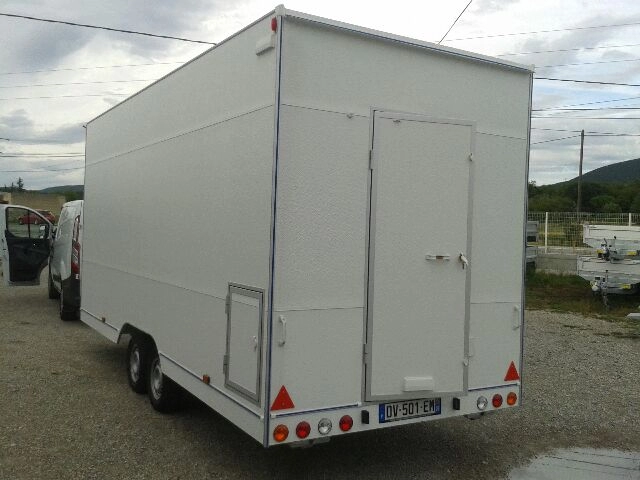 Remorque Food Truck 5,2 m – 6,2 m
