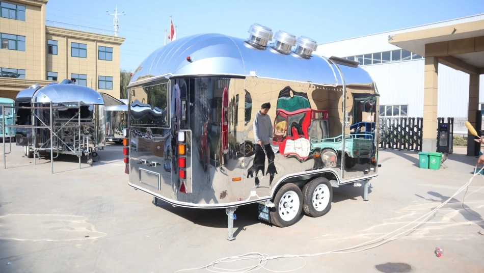 FOODTRUCK REPLICA WB-380 ST STANDARD