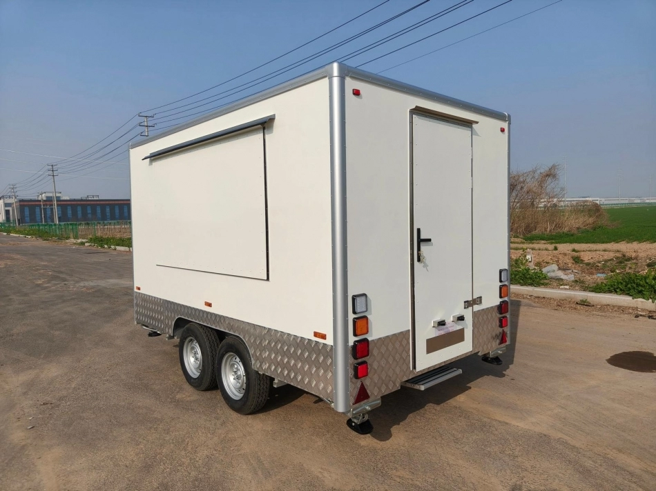 Food Truck WB-500F Equipé 