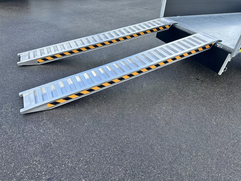 Rampe de chargement aluminium 2 m
