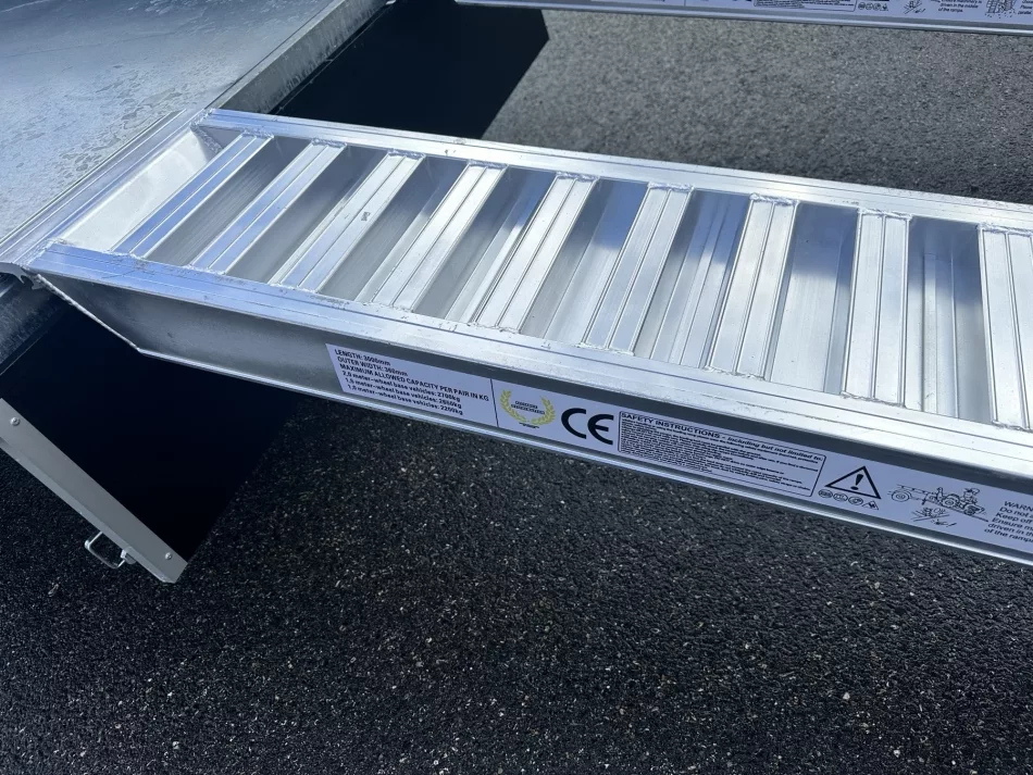 Rampe de chargement aluminium 2,5 m