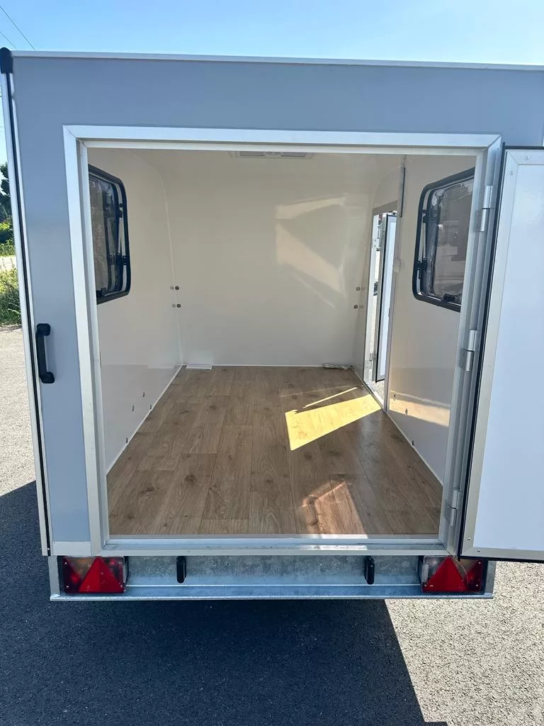 Mini caravane Xenon