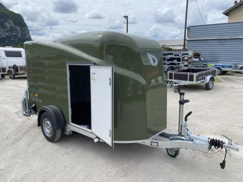 Debon Cargo 1300